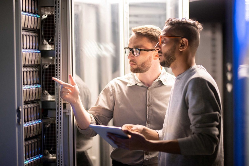 In-House IT vs. Co-Managed IT Services: What’s Best for Your Organization?